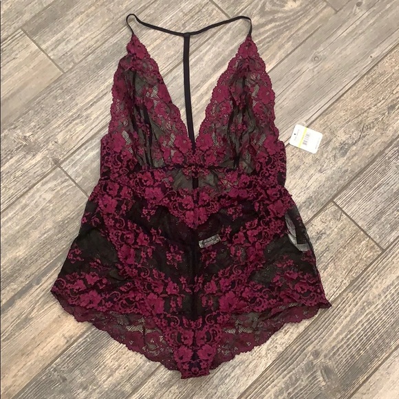 NWT Free People Too Cute to Handle Bodysuit S or M - Picture 4 of 7